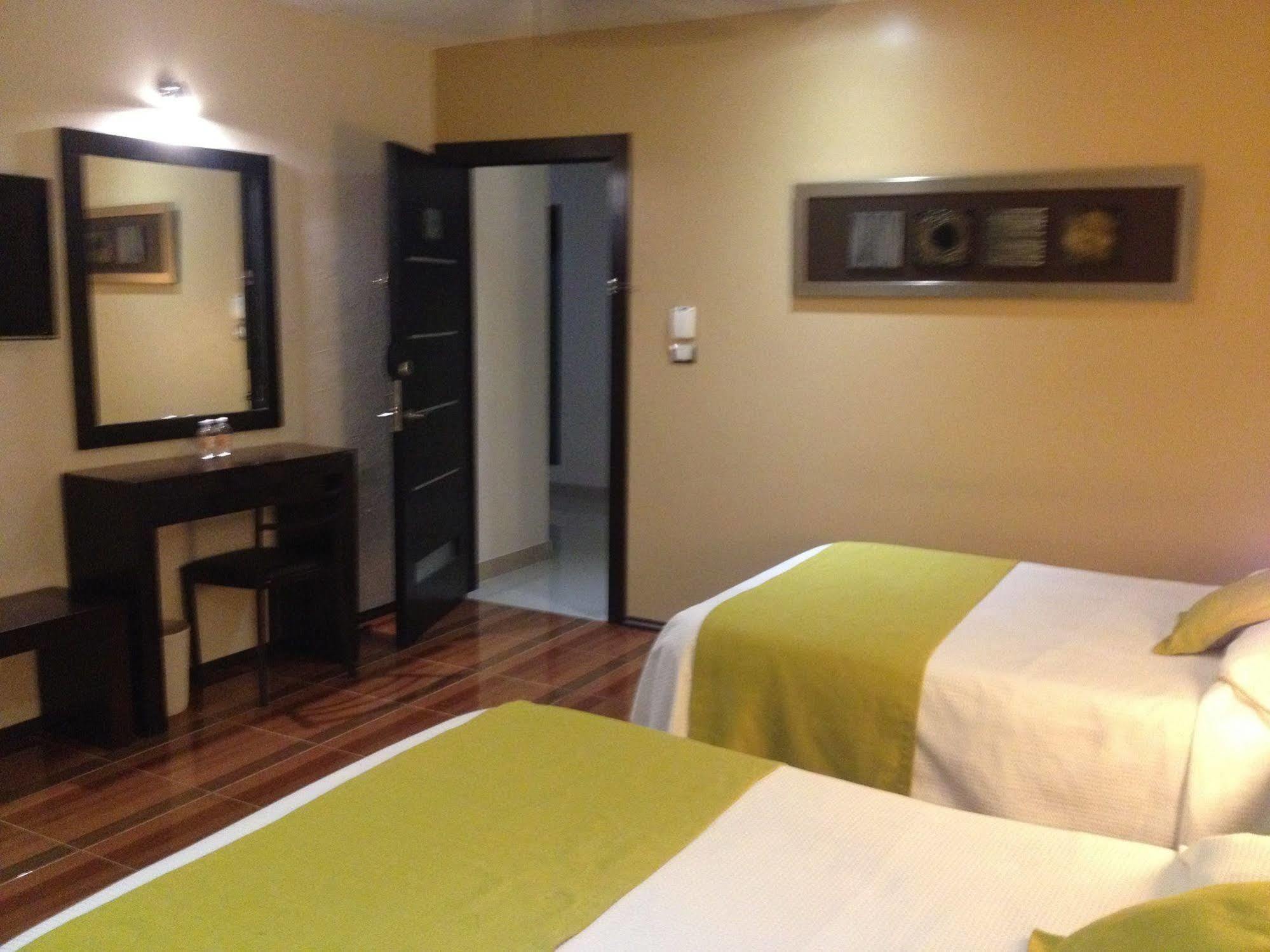Hotel Majova Inn Xalapa Esterno foto